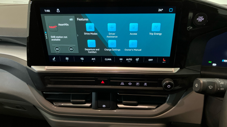 Volkswagen Transporter T32 Lwb Electric 100kW 65kWh Commerce Pro Van Auto